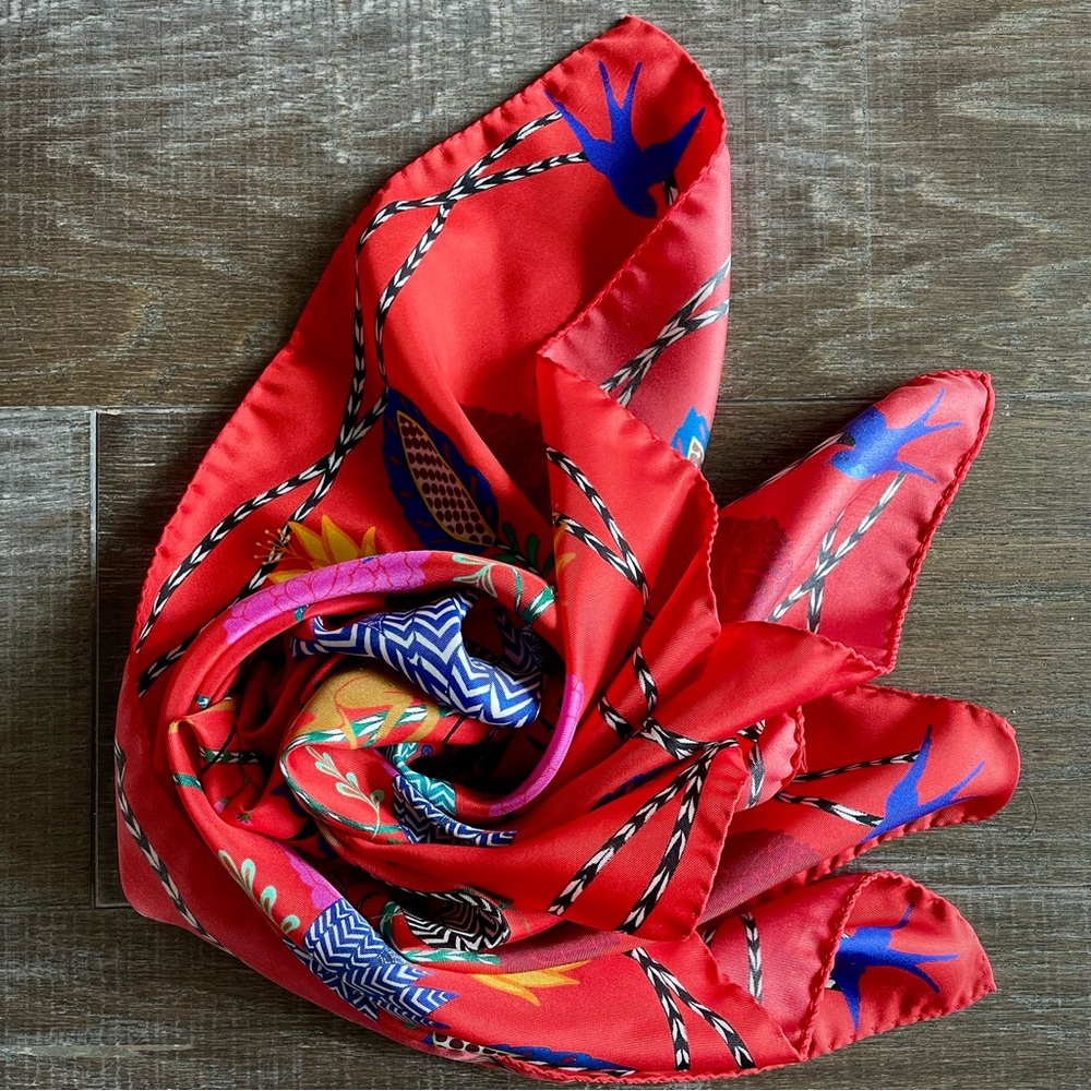 Sandro 26” Silk Scarf Limited Edition Chinese New Year 2016- Year of the Monkey - Picture 3 of 4